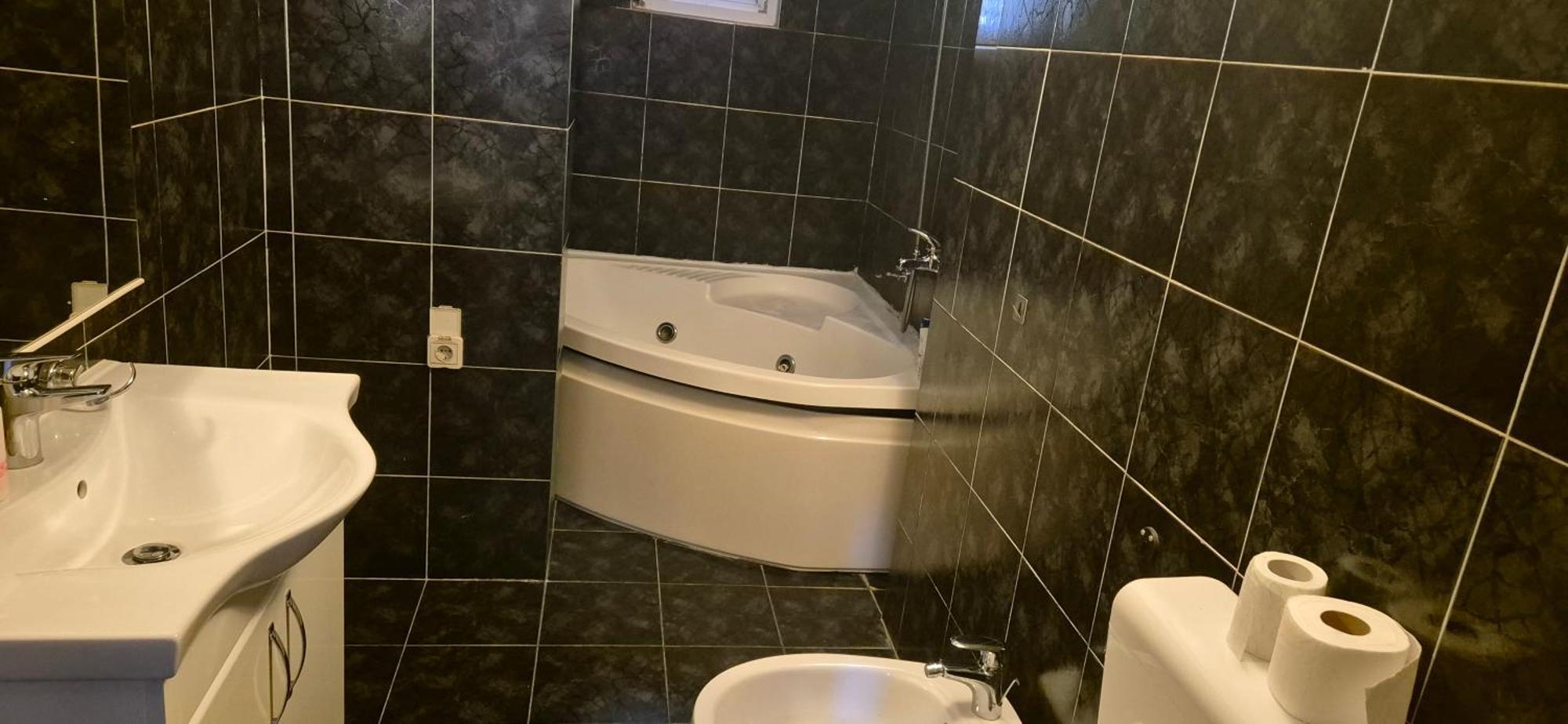 Majka Guest House Котор Екстериор снимка